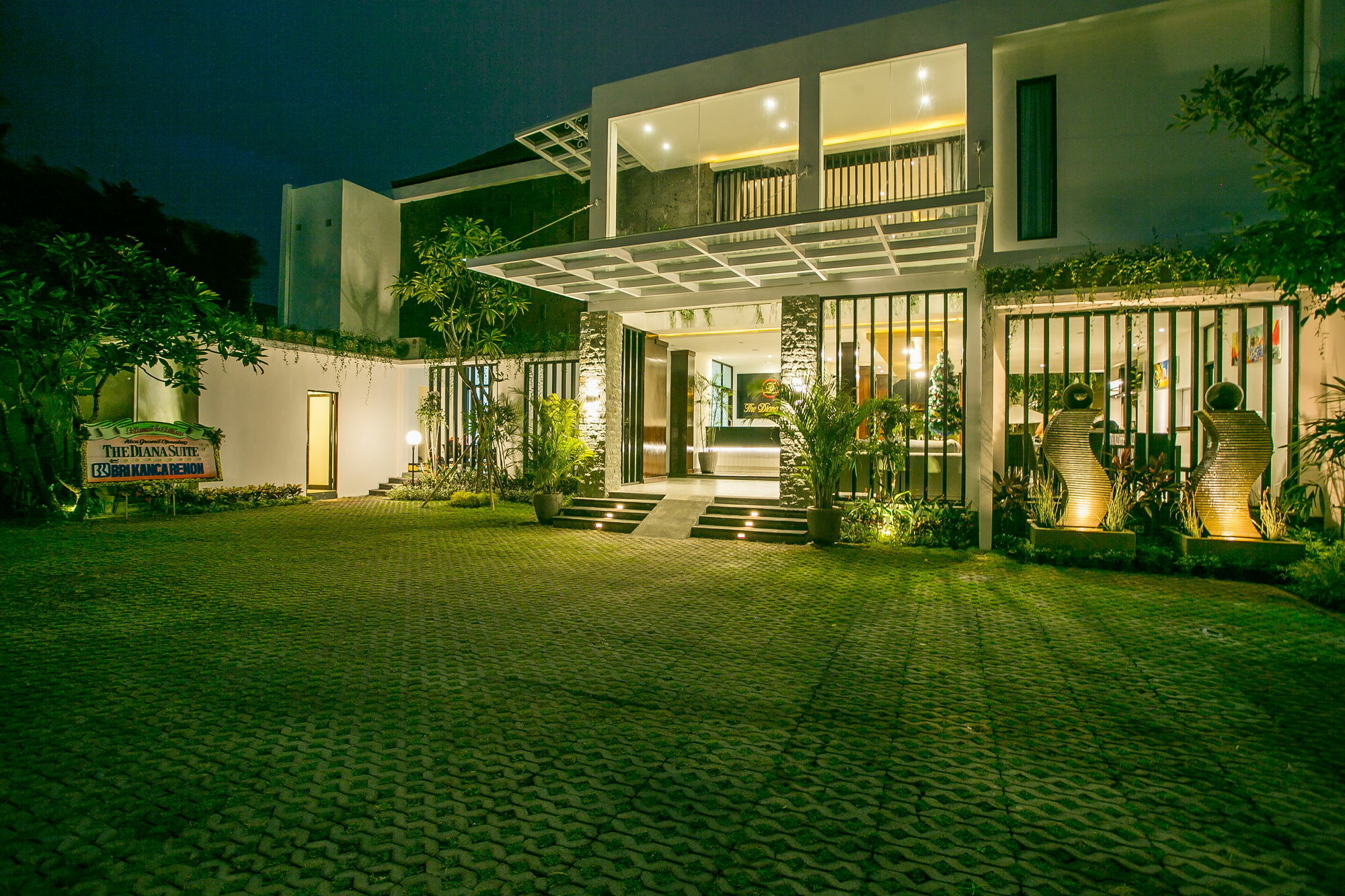 The Diana Suite Kuta  Exterior photo